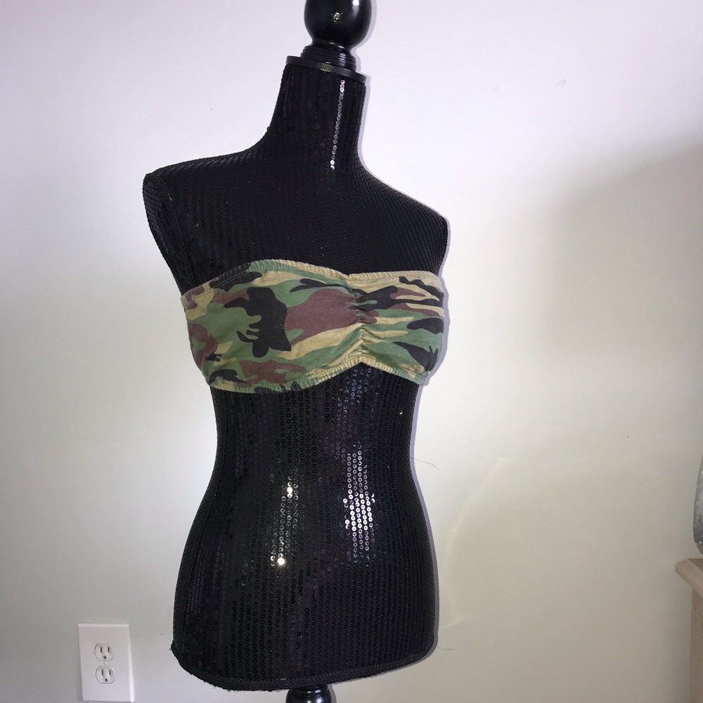 Green camouflage bandeau